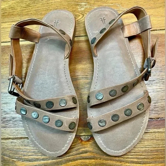 Frye | Morgan Hammered Stud Sandal | Women’s 8 - Picture 3 of 7